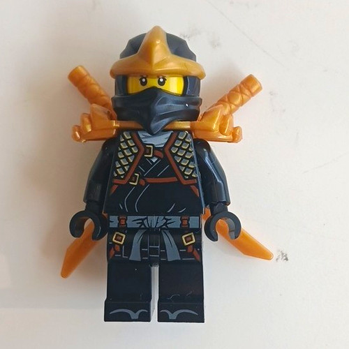 Lego ninjago minifigure cole - lego,